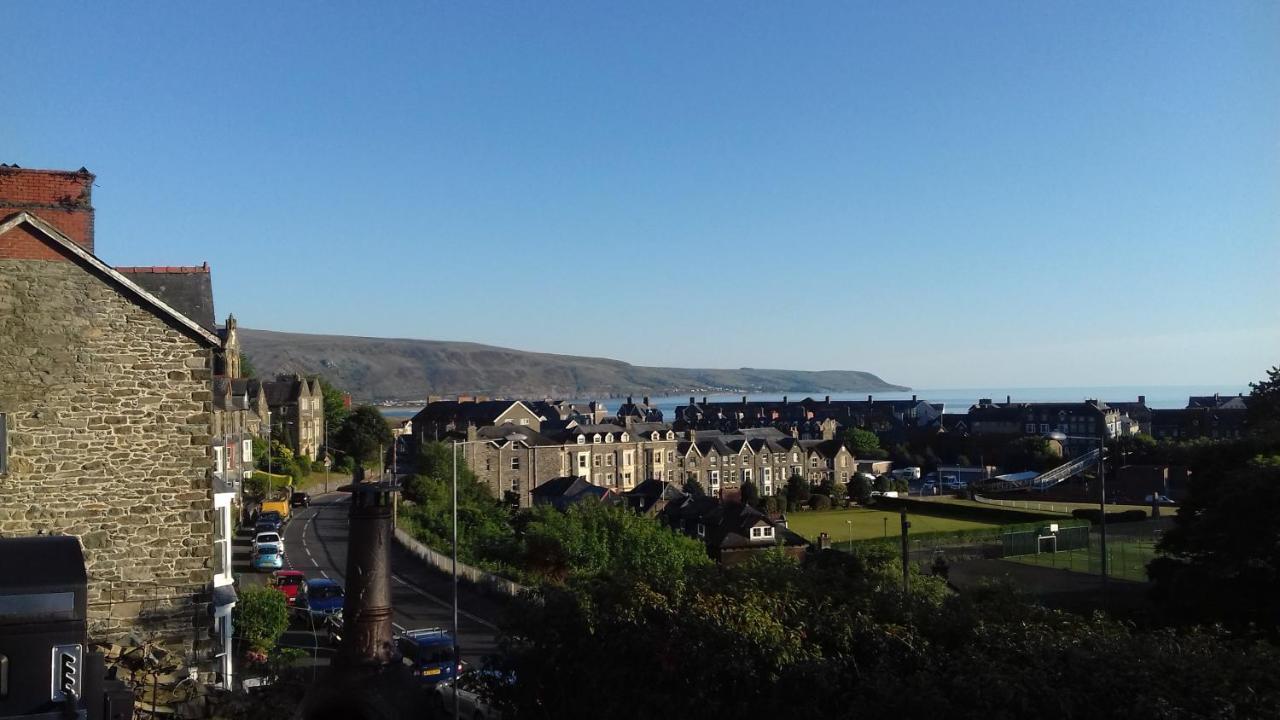 Apartment Chic Barmouth Exterior photo